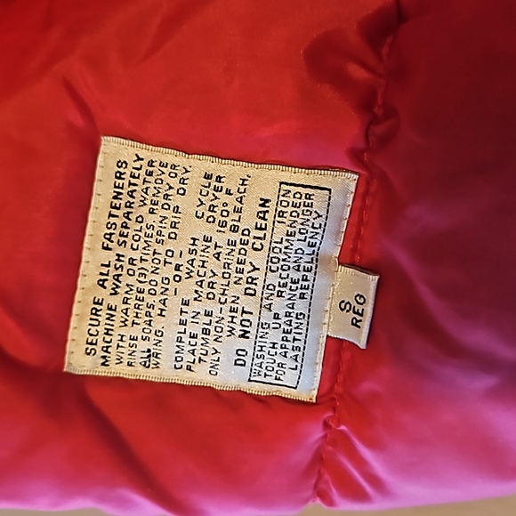 Towne London Fog Red Button Down Red Removeable Faux Fur Hooded Jacket Womens - Picture 3 of 6